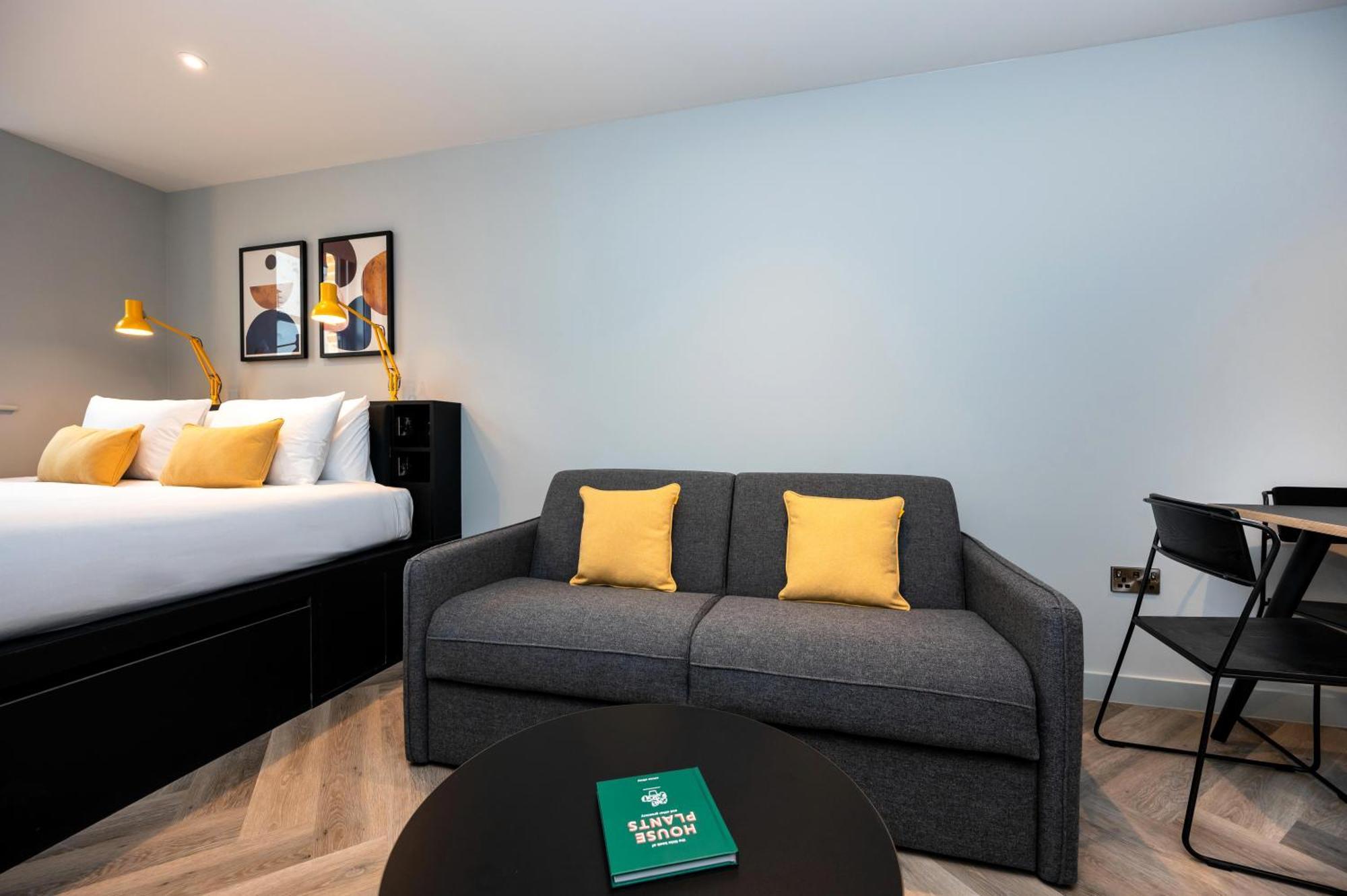 Appart hôtel Staycity Tivoli 4*